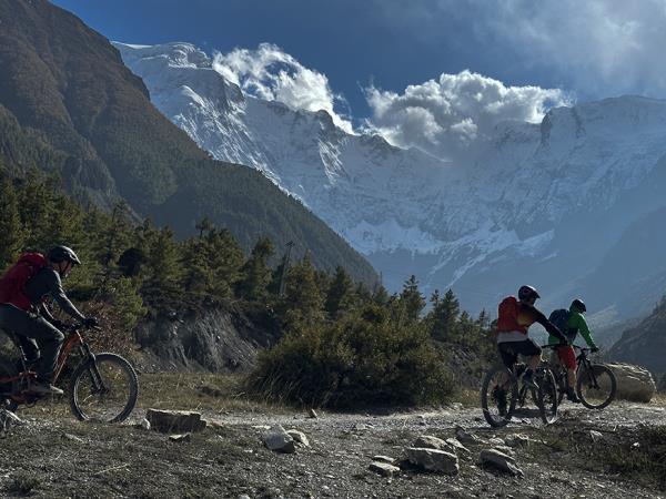 Mustang Valley cycling holiday