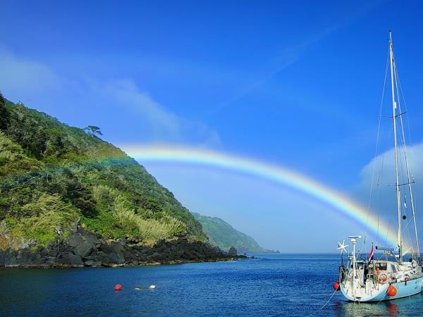 Central Azores sailing holiday, island hopping