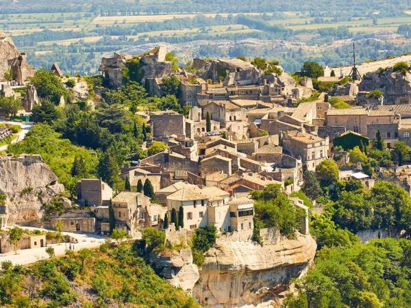 Provence electric self drive holiday in France