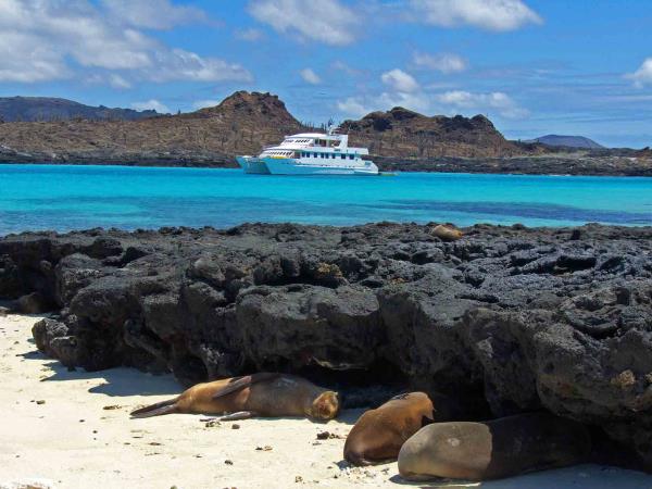Galapagos Western Islands luxury cruise