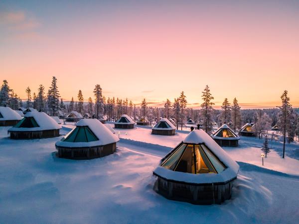 Northern Lights family holiday, tailor made