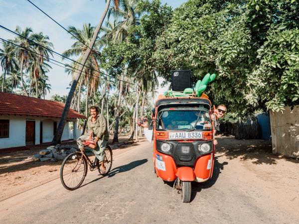 Self drive tuk tuk adventure in Sri lanka, 6 days