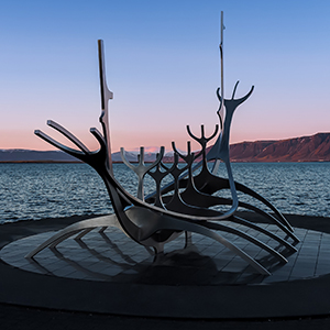 Circumnavigation expeditions of Iceland