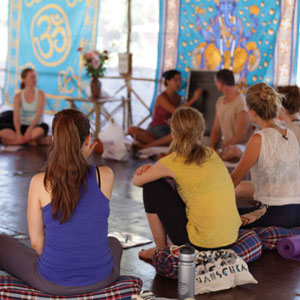 Yoga holiday tips