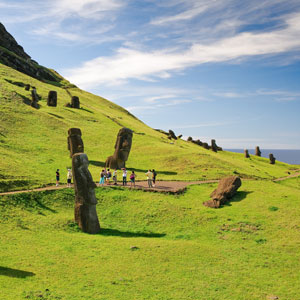 Things to see & do on Easter Island