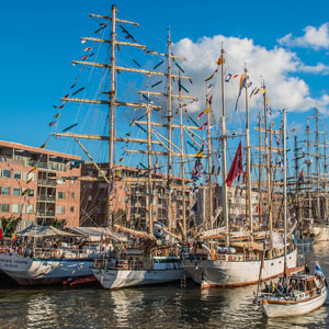 Tall ship racing holidays