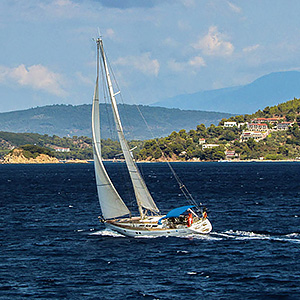 Sailing courses travel guide