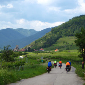Vienna to Budapest cycling tours