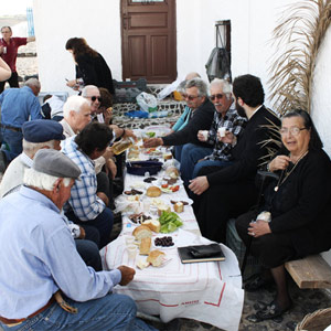 Best time to go to the Cyclades