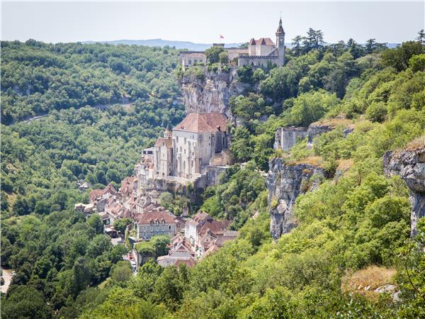 Dordogne canoeing holiday in France