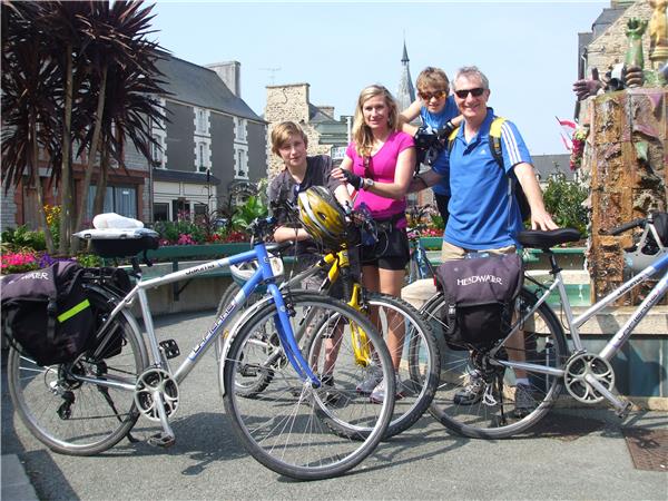 Brittany cycling holiday in France