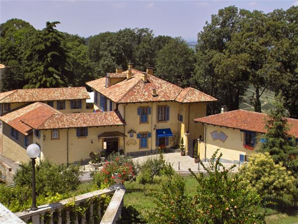 Piedmont cycling holiday, Italy