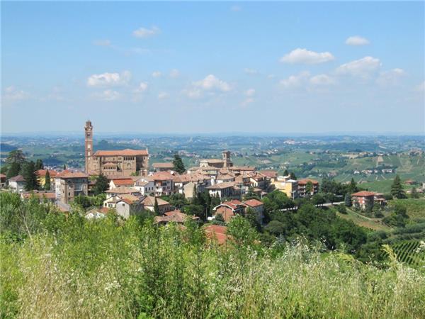 Piedmont cycling holiday, Italy 