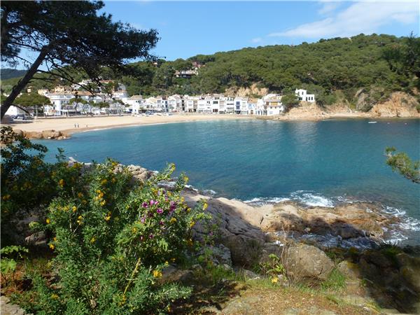Catalonia walking holiday in Spain, self guided