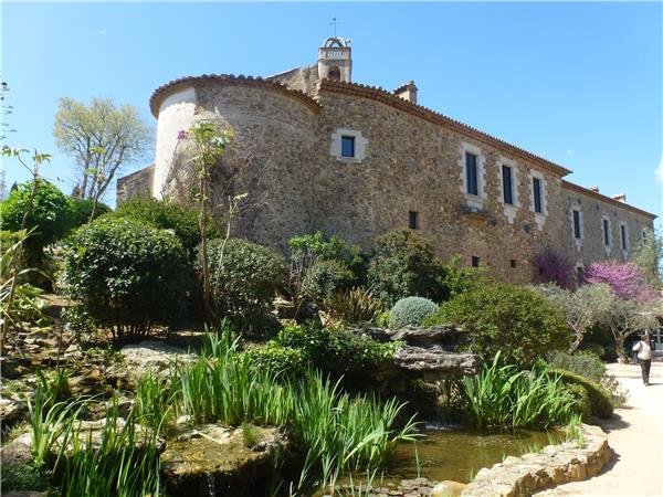 Catalonia walking holiday in Spain, self guided