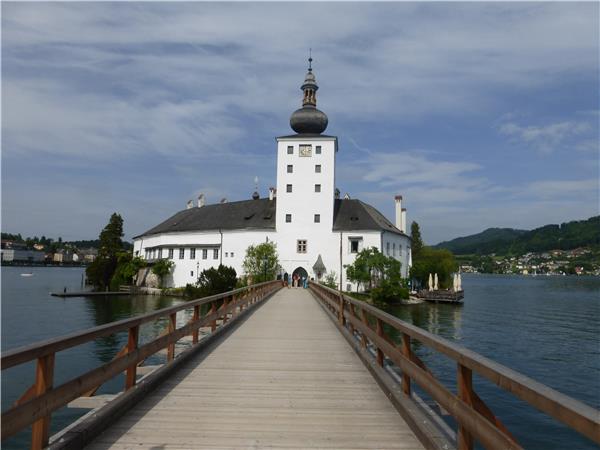 Austrian Lakes cycling holiday, self guided