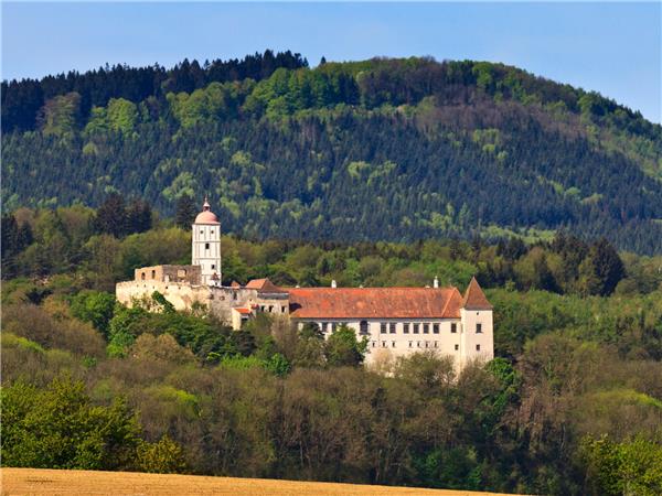 Passau to Vienna cycling holiday in Austria and Germany