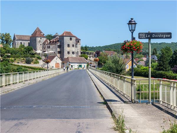 Multi activity holiday in the Dordogne, France