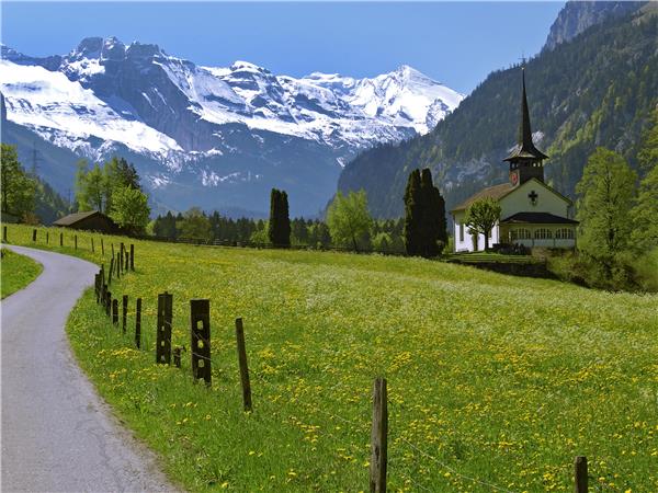 Swiss Alps walking holiday, self guided
