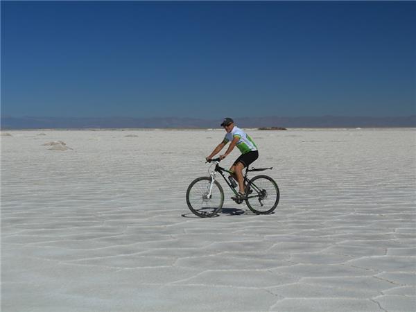 Chile and Argentina cycling holiday