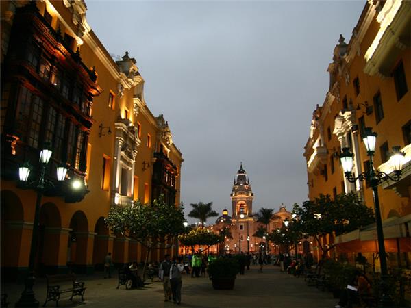 Peru highlights tour, Inca trail, Titicaca and Nazca