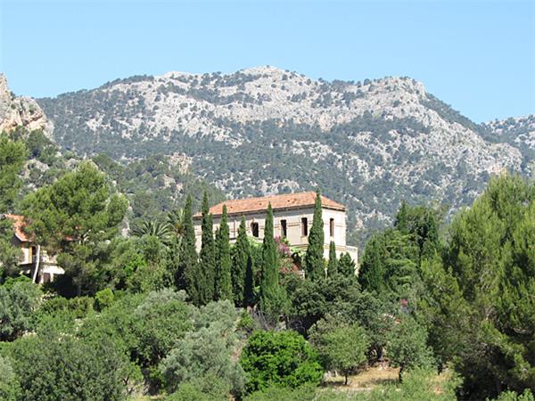 Mallorca walking holiday in the Balearic Islands, Spain