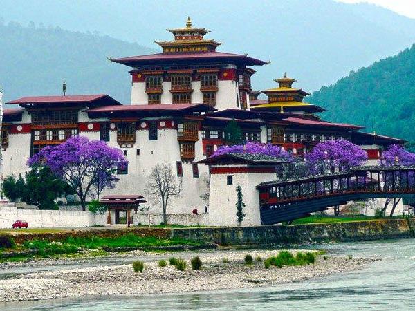 Bhutan small group tour