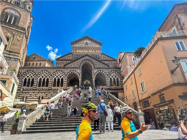 Cycling holiday across Italy, Puglia to Sorrento