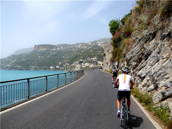 Cycling holiday across Italy, Puglia to Sorrento