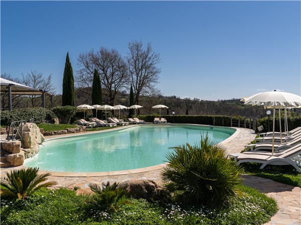 Rome, Assisi & Umbria in comfort