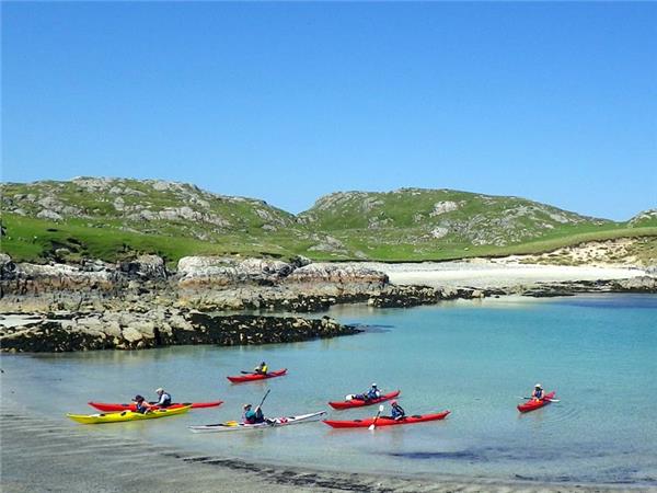 Outer Hebrides sea kayaking holiday in Scotland