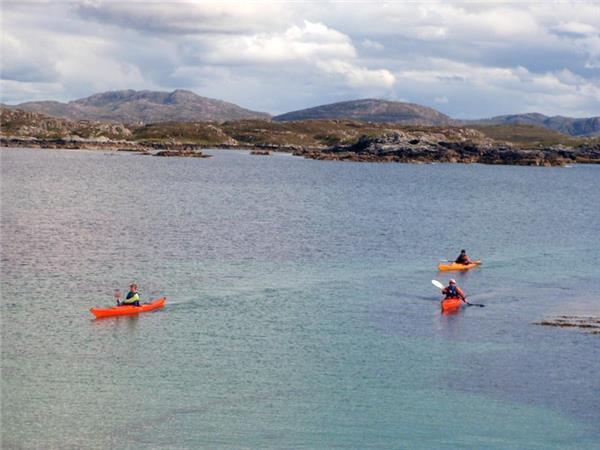 Outer Hebrides sea kayaking holiday in Scotland