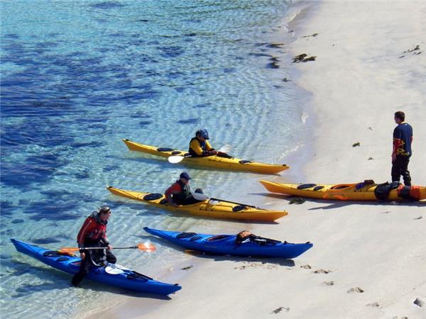 Outer Hebrides sea kayaking holiday in Scotland