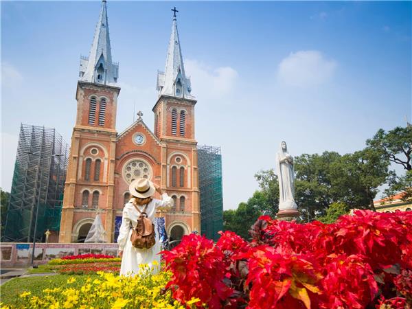 Vietnam and Cambodia holiday, Hanoi to Siem Reap