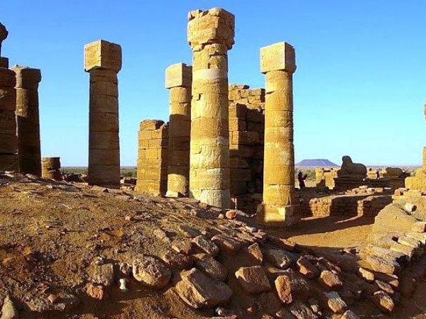Sudan holiday, small group tour