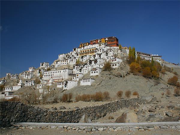 Manali to Leh cycling holiday in the Himalayas, Ladakh