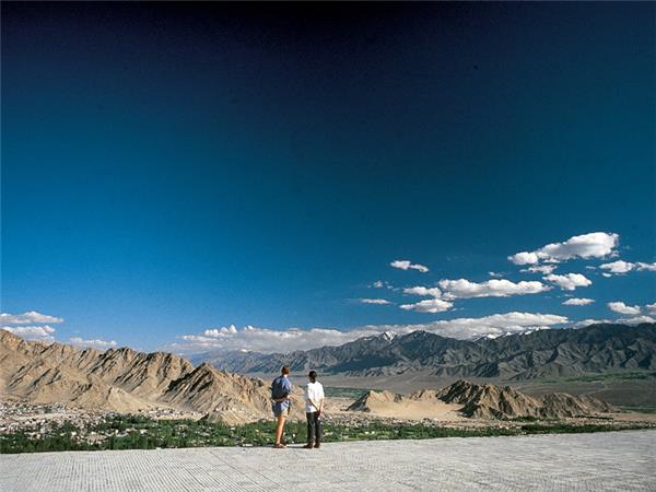 Manali to Leh cycling holiday in the Himalayas, Ladakh