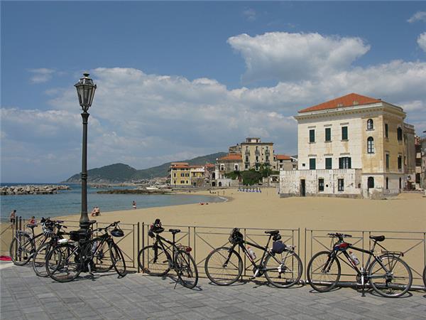 Cilento and Amalfi Coast cycling holiday, Italy
