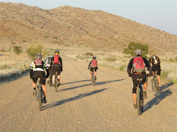 Namibia cycling holiday
