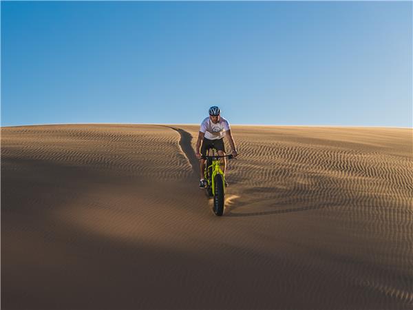 Namibia cycling holiday