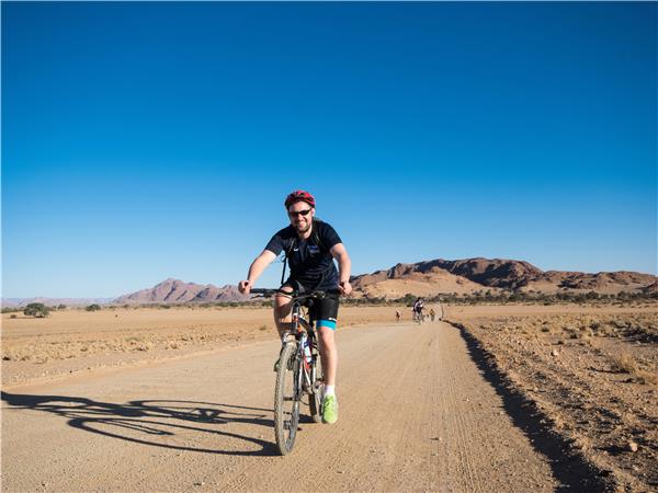 Namibia cycling holiday