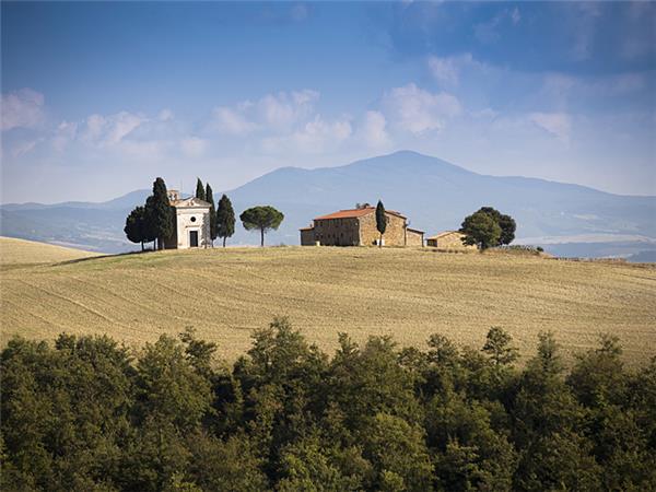 Tuscany cycling holiday through Siena & Chianti