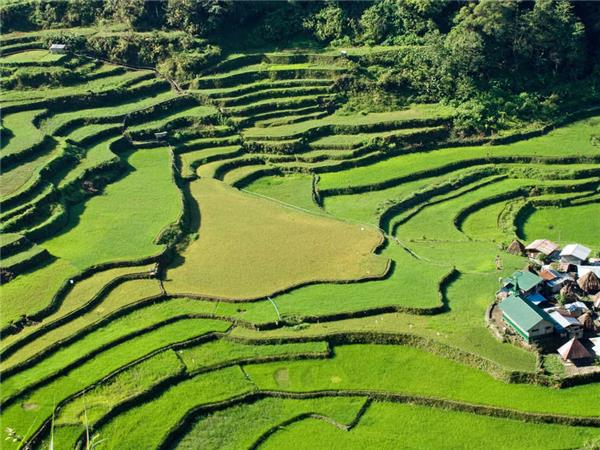 Philippines small group tour
