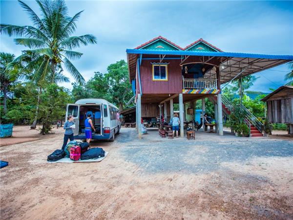 Indochina holiday, Hanoi to Bangkok via Angkor