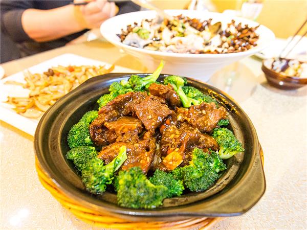China small group holiday, a food adventure