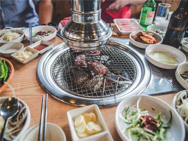 China small group holiday, a food adventure