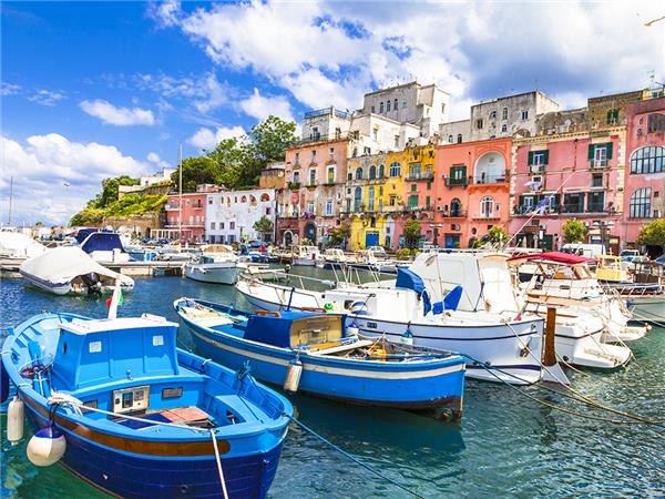Amalfi Coast sailing holiday, Italy