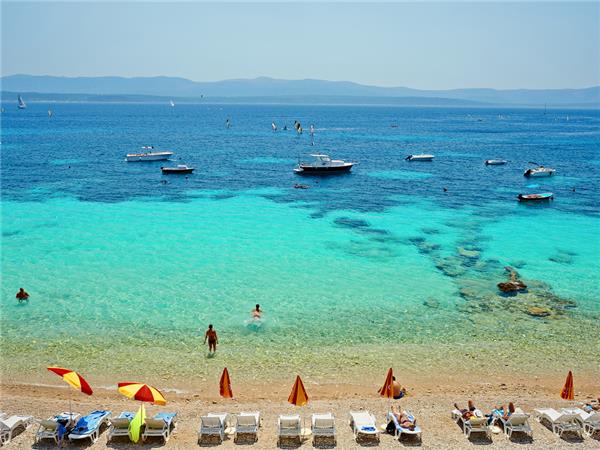 Croatia sailing holiday, Dubrovnik to Split