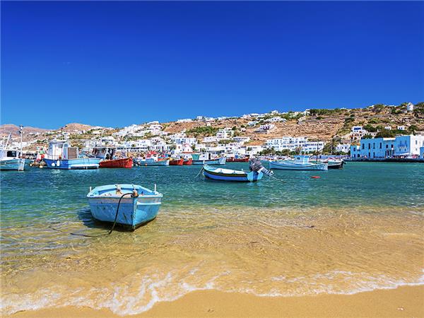 Cyclades Islands sailing holiday, Greece