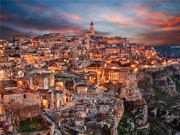 Southern Italy small group holiday, Amalfi to Bari